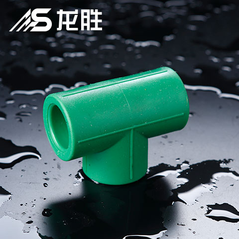 需要40個房間的酒店供熱水，應(yīng)該采用什么供水系統(tǒng)?